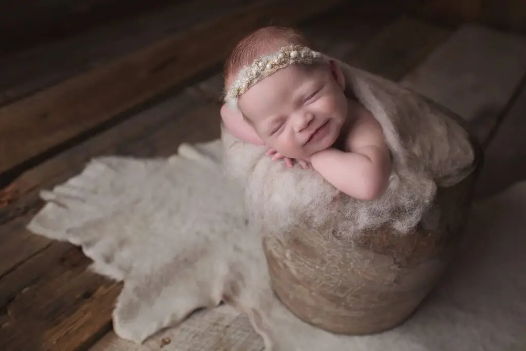 Newborn twin photography session in Cincinnati