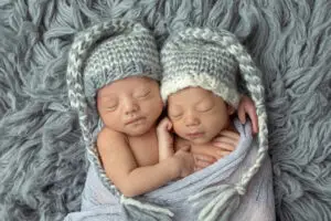 twin photography by Cream n Cocoa Photography in Cincinnati Ohio.