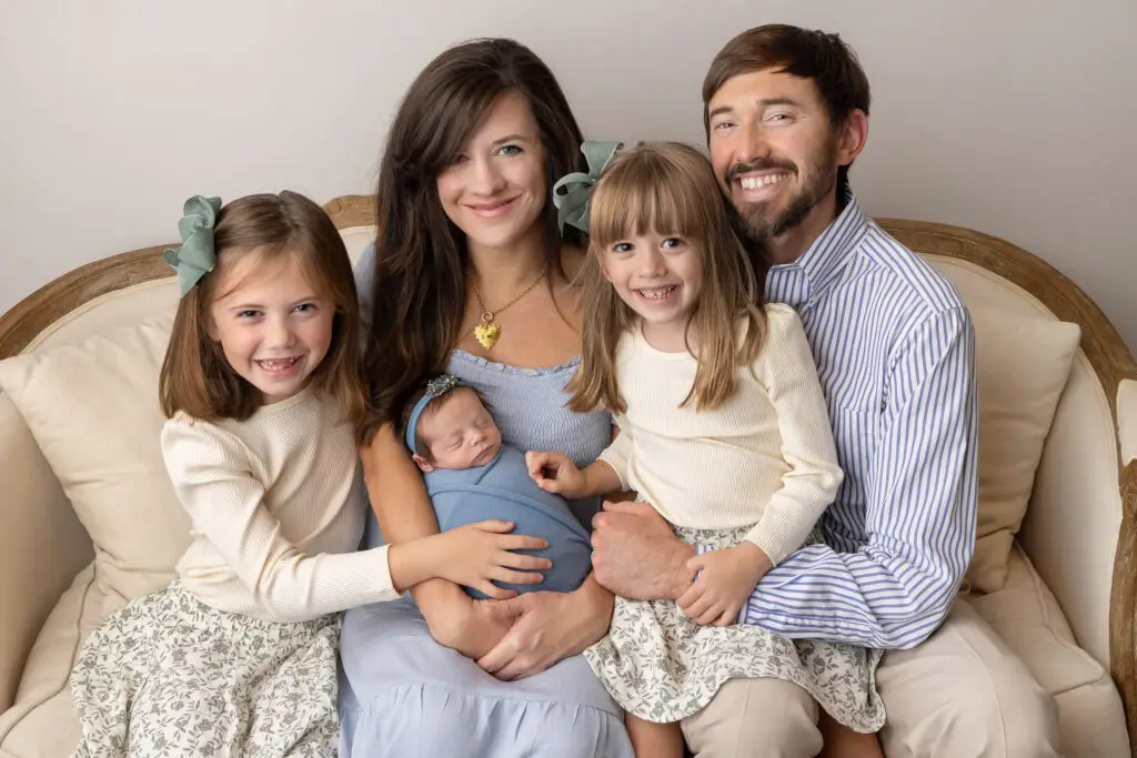 Cincinnati newborn photographer Cream n Cocoa Photography, specializing in safe, baby-led posing and timeless portraits.